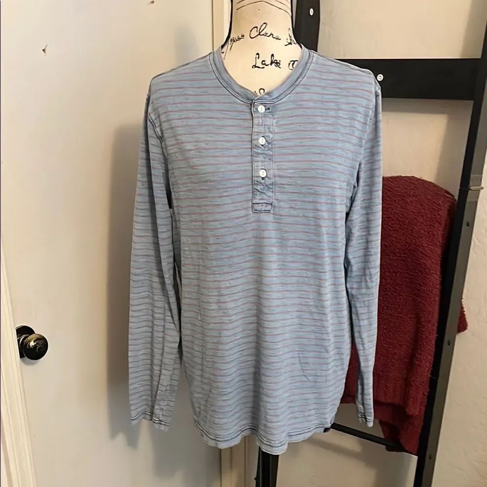 Faherty Blue Red Striped Henley Front Button Long Sleeve Shirt Modern Casual